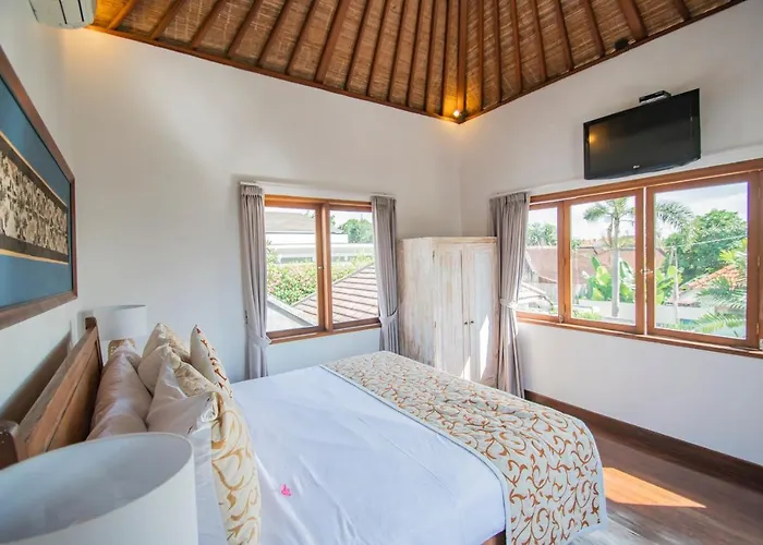Shanti, Sitara Group * Seminyak (Bali)
