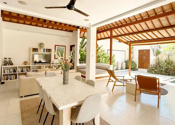 Shanti, Sitara Group * Seminyak (Bali)